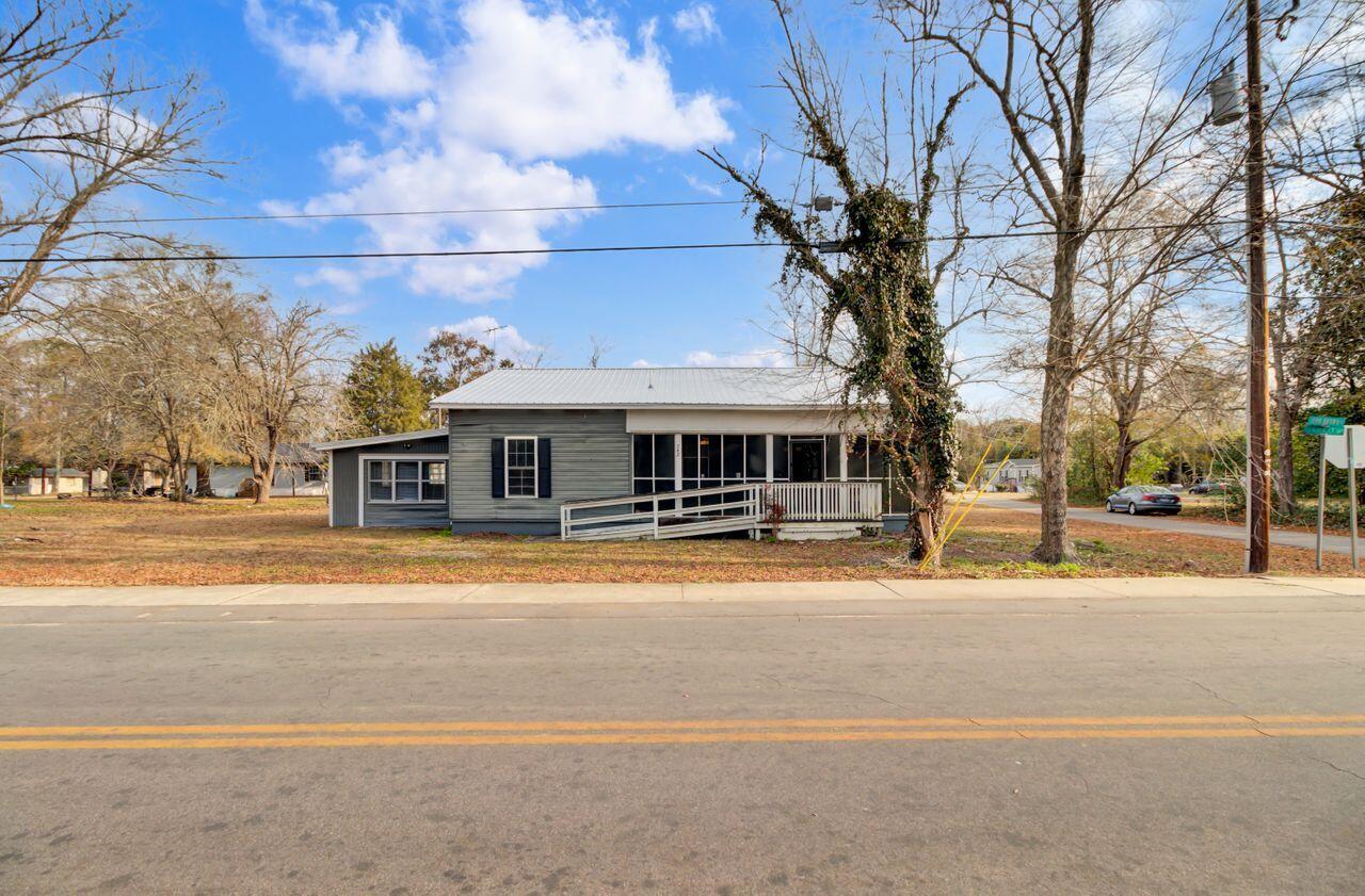 Property Photo: 742 Hesseman Avenue SC 29059