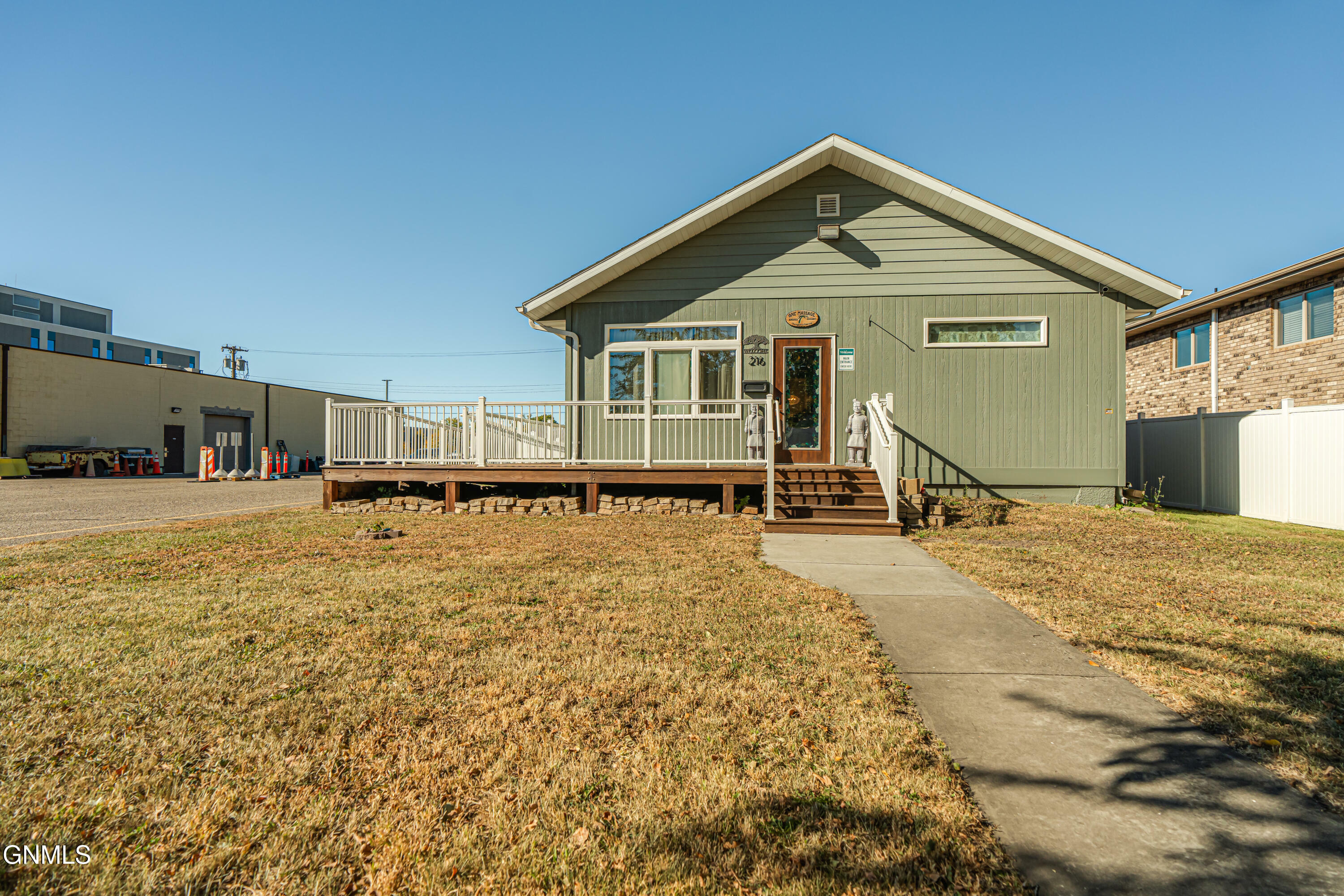 Property Photo:  216 14th Street  ND 58501 