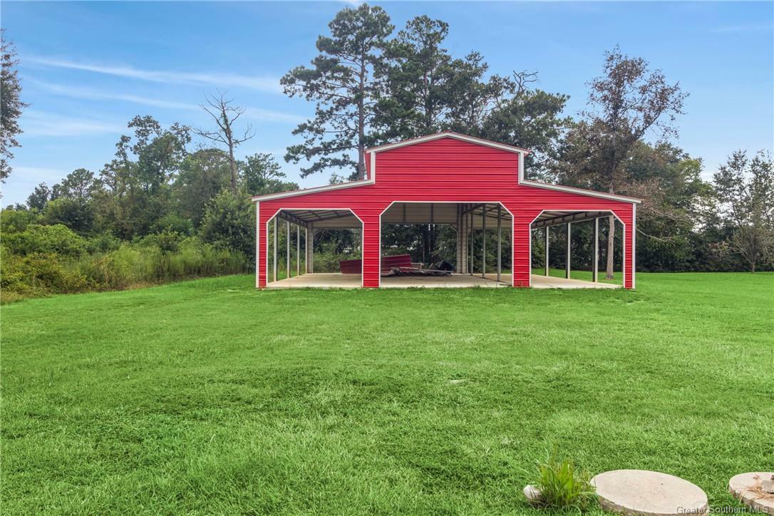 Property Photo:  2459 Quailridge Drive  LA 70611 