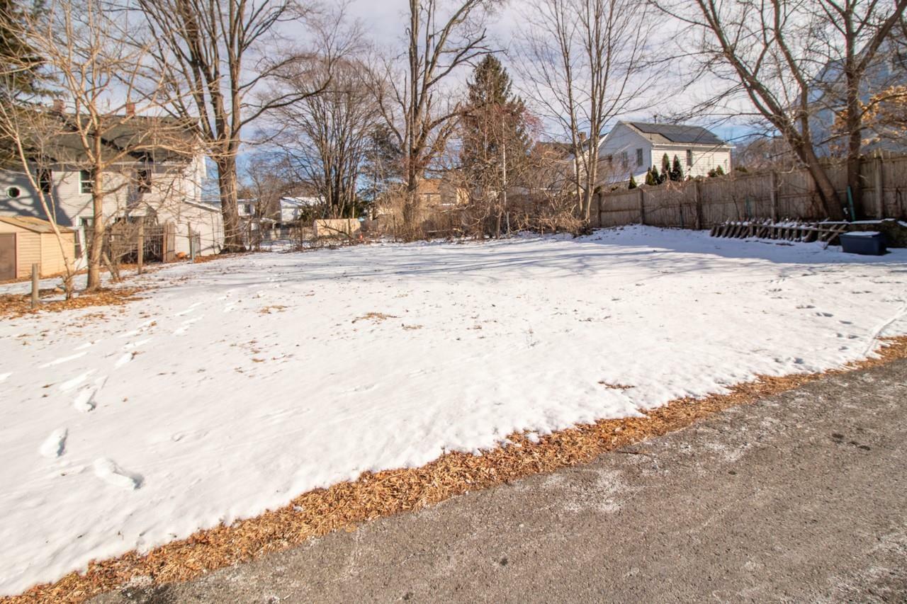 Property Photo:  141 Pine Grove Avenue  NY 12401 