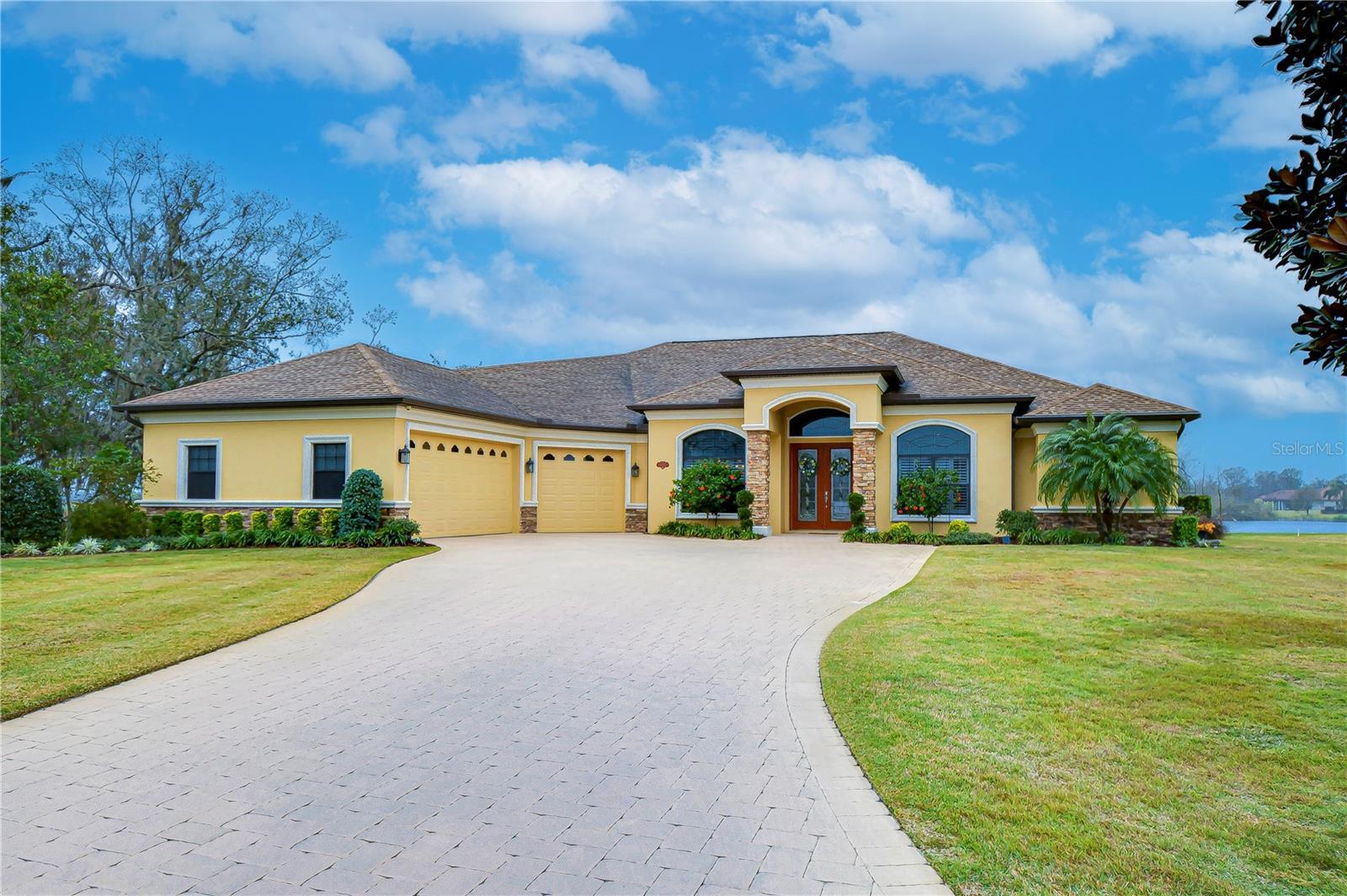 Property Photo:  10929 Brooksnest Court  FL 33547 