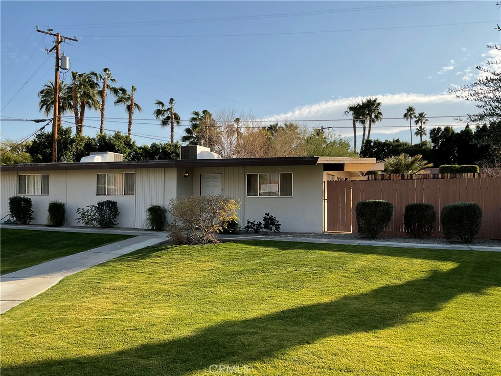 Property Photo:  73165 Tumbleweed Lane 6  CA 92260 