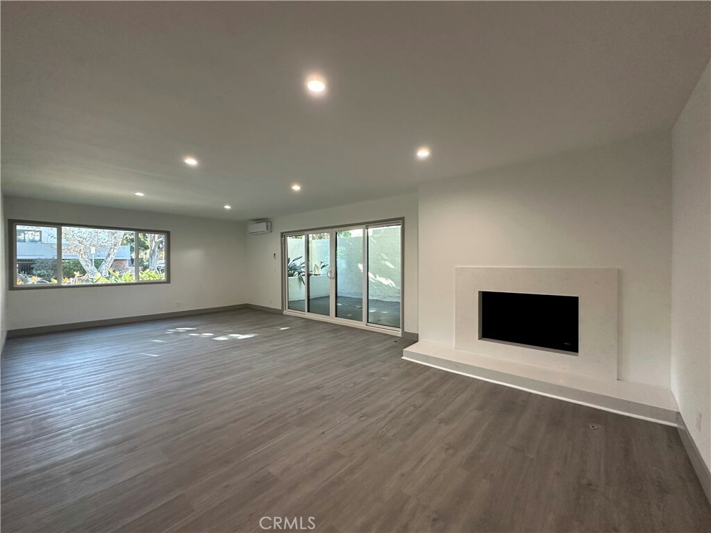 Property Photo:  1408 Barry Avenue 106  CA 90025 