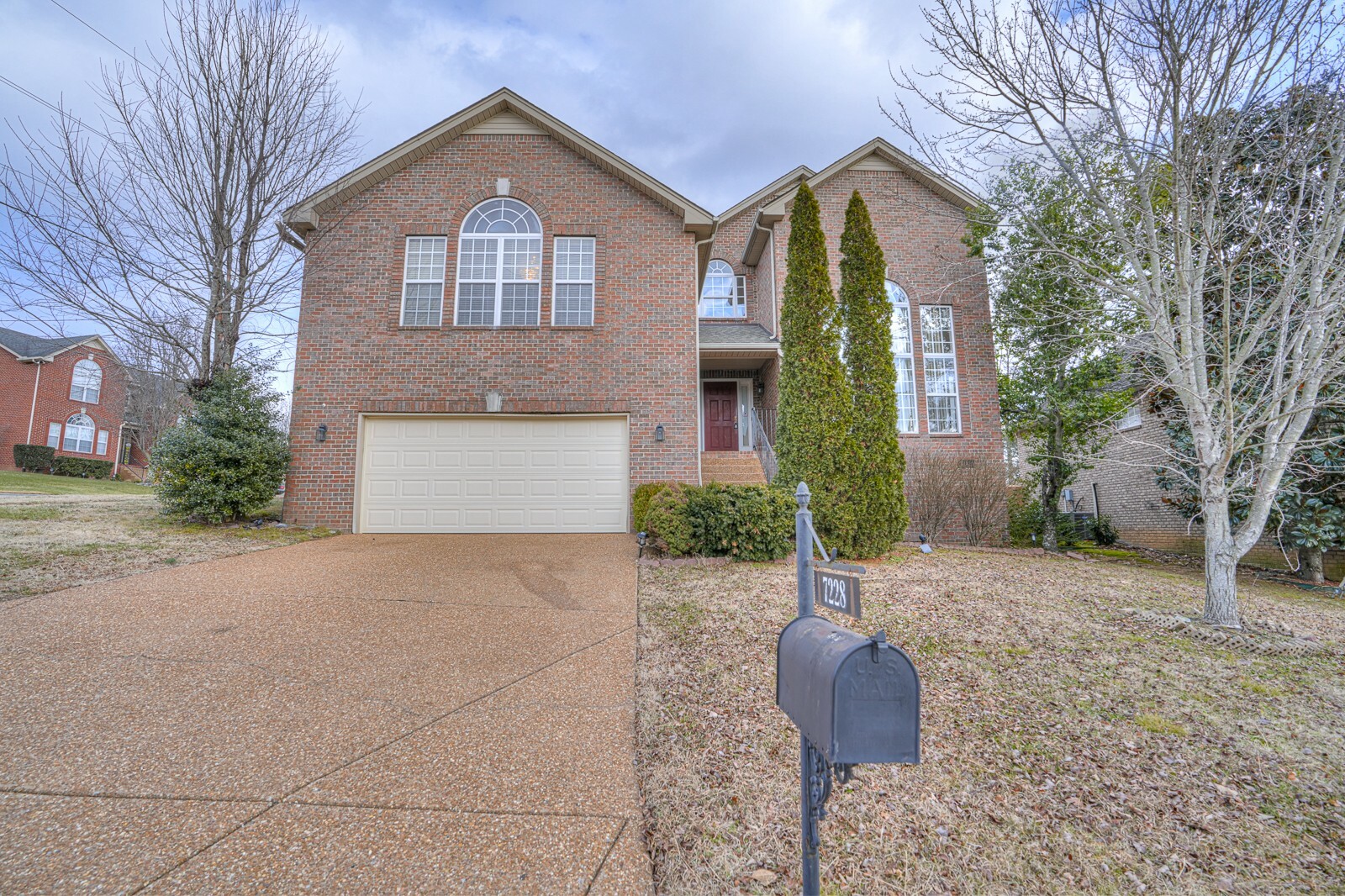 Property Photo:  7228 Sugarloaf Dr  TN 37211 