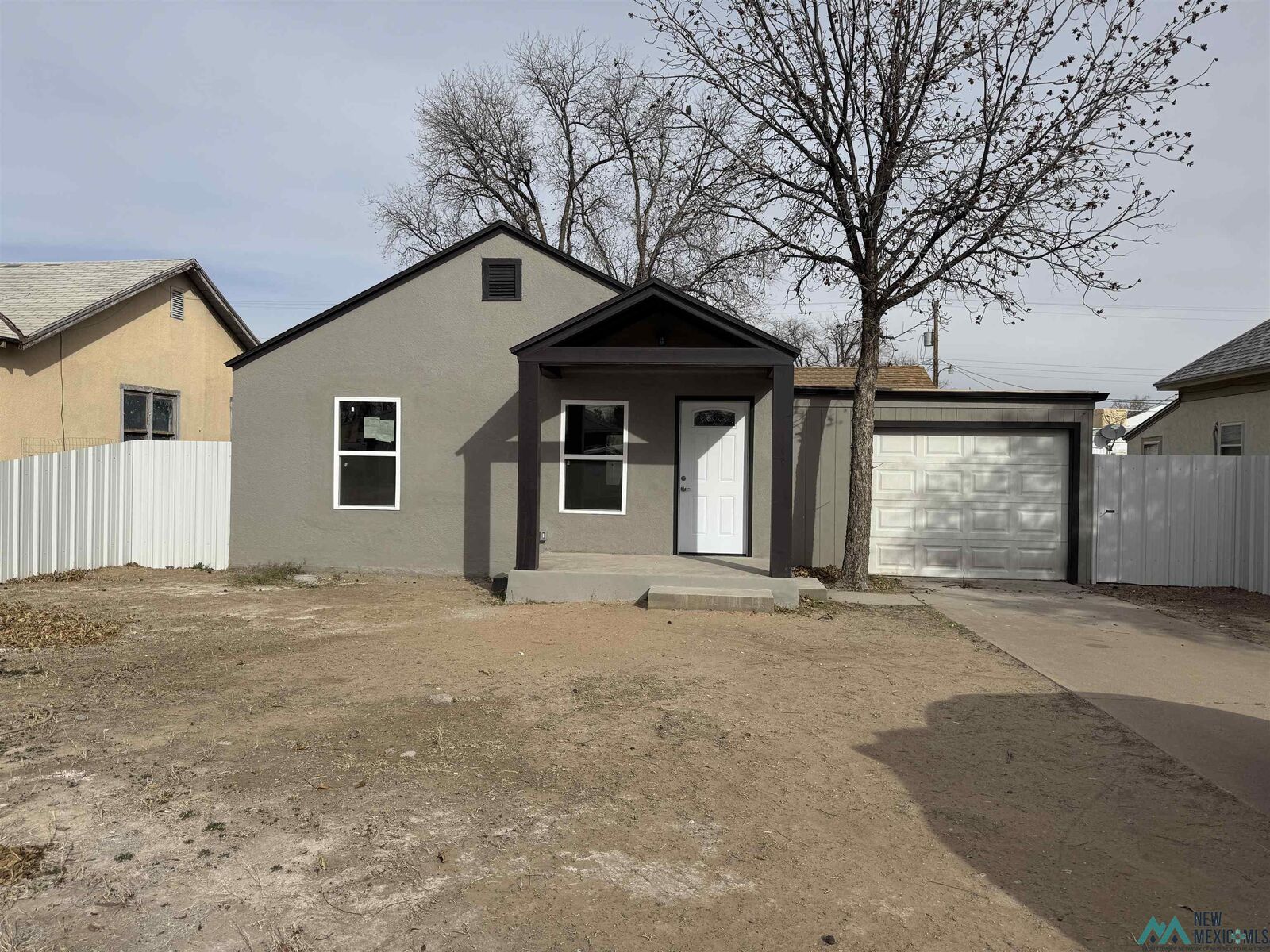 Property Photo:  810 W Missouri Avenue  NM 88210 