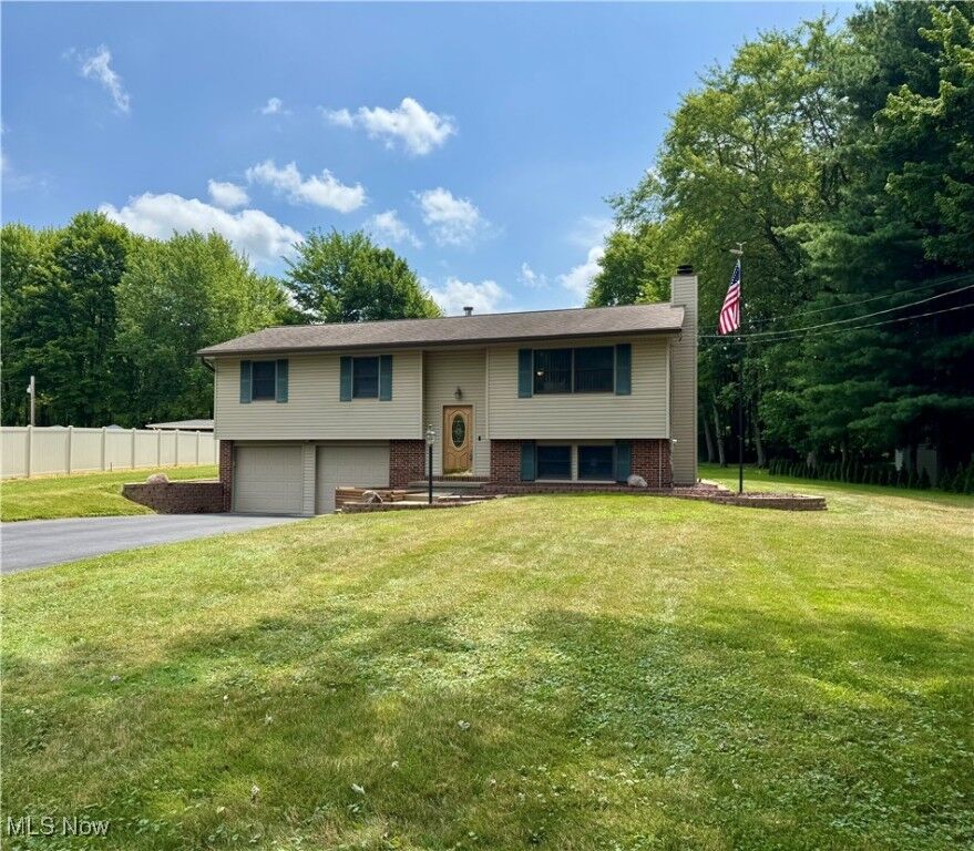 Property Photo:  3438 Warren Meadville Road  OH 44410 