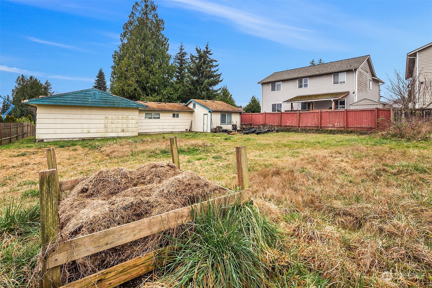 Property Photo:  2911  122nd Street SW  WA 98204 