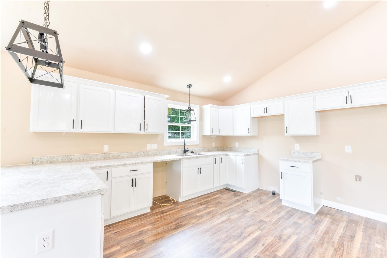 Property Photo: 8792 Rochester Road KY 42273