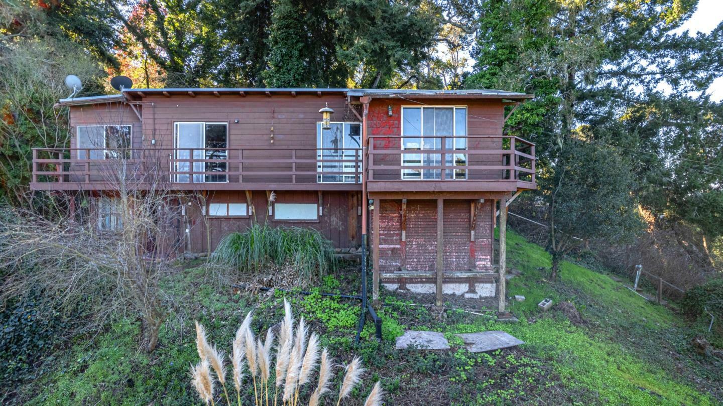 Property Photo:  422 Loma Prieta Drive  CA 95003 