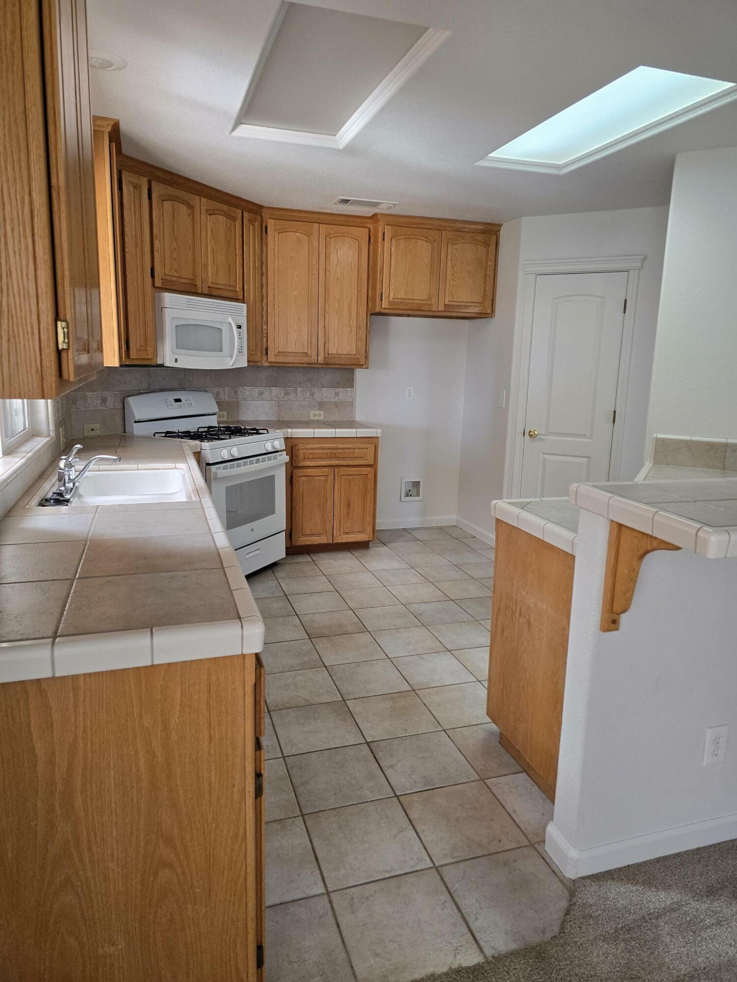 Property Photo:  1705 Kingswood Way  CA 96003 