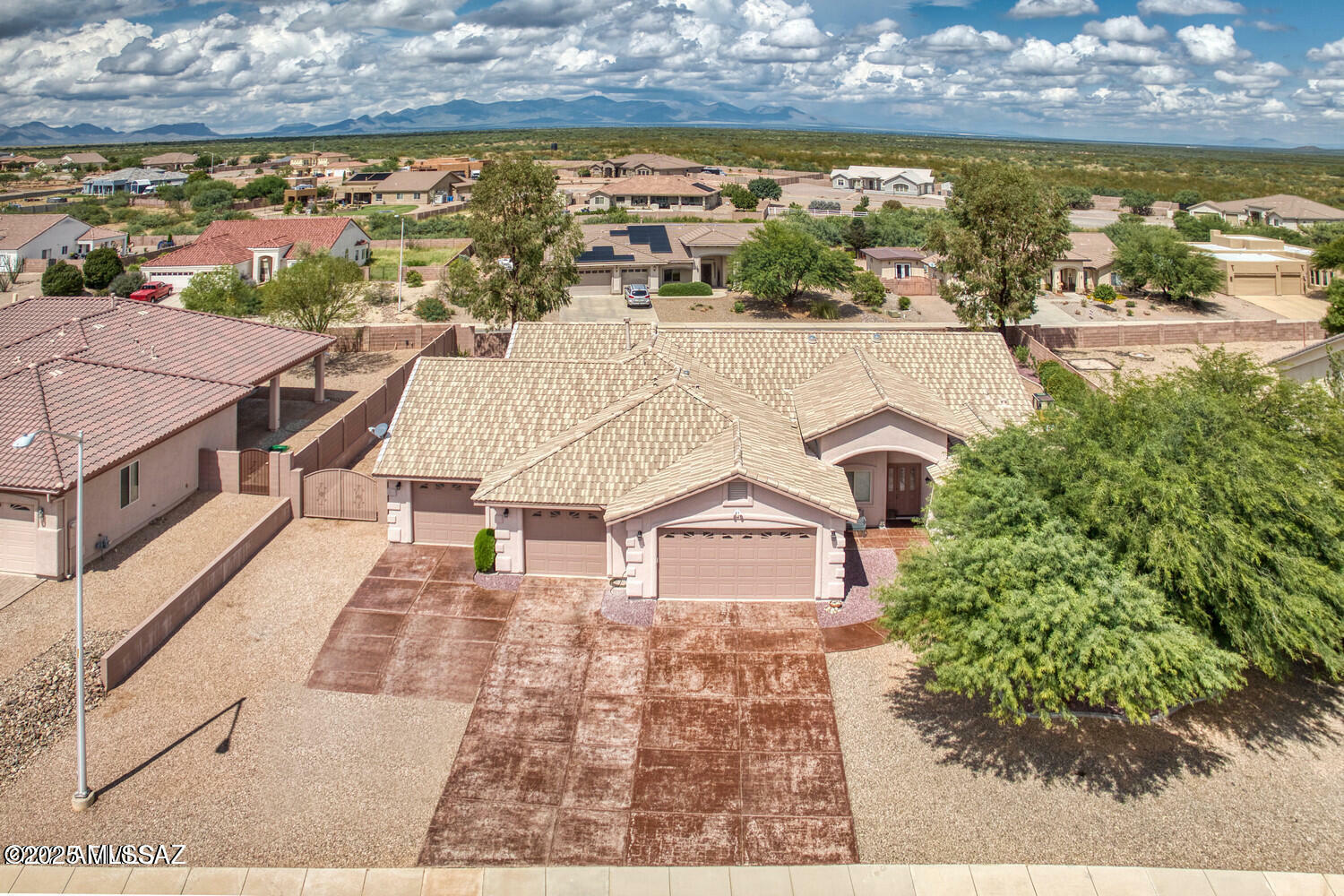 Property Photo:  4585 San Cristobal  AZ 85635 