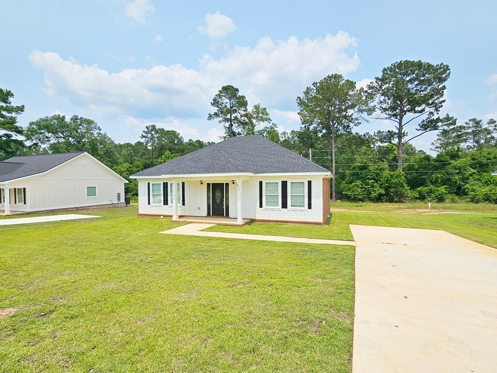 Property Photo: 3417 Sweetbrier Road GA 31701