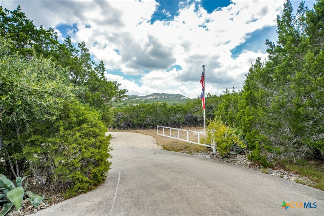 Property Photo: 0 Post Oak Drive TX 78133