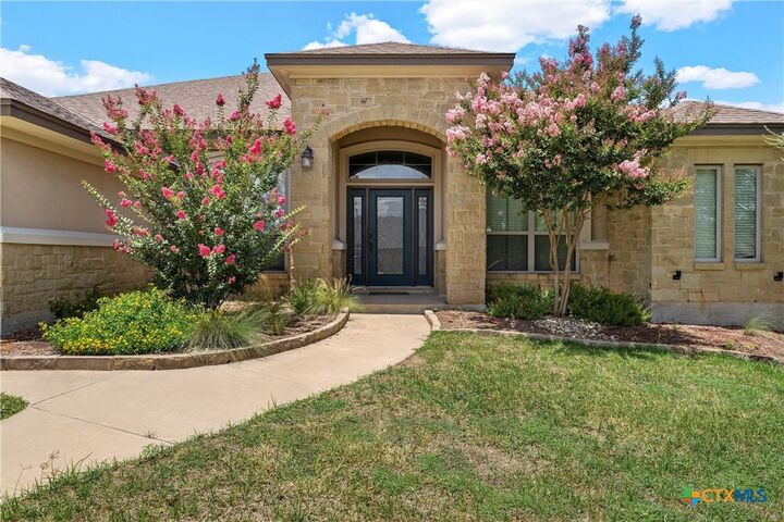 Property Photo: 2515 Alpine Fir Drive TX 76548