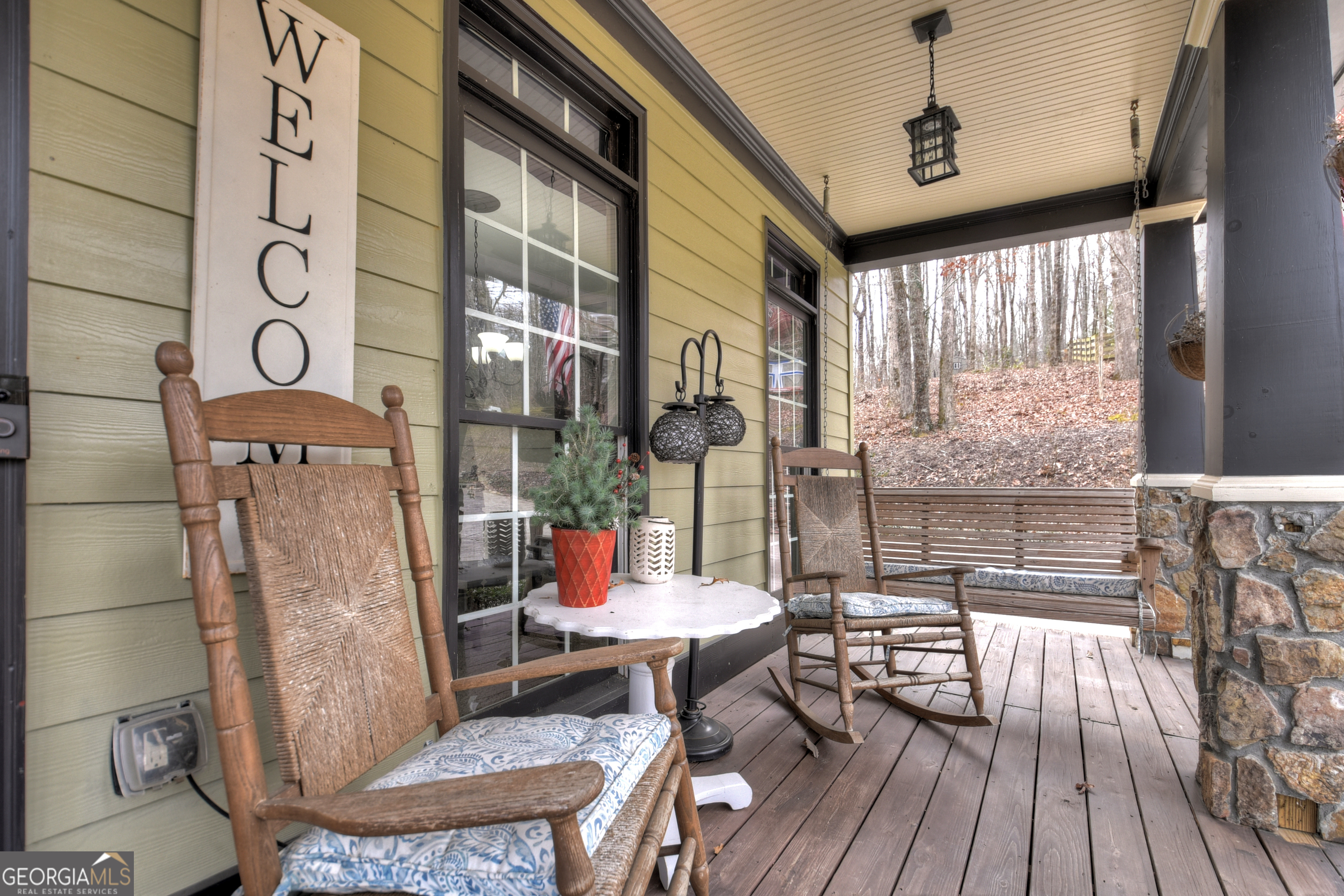 Property Photo:  136 Lumber Oaks Lane  GA 30175 