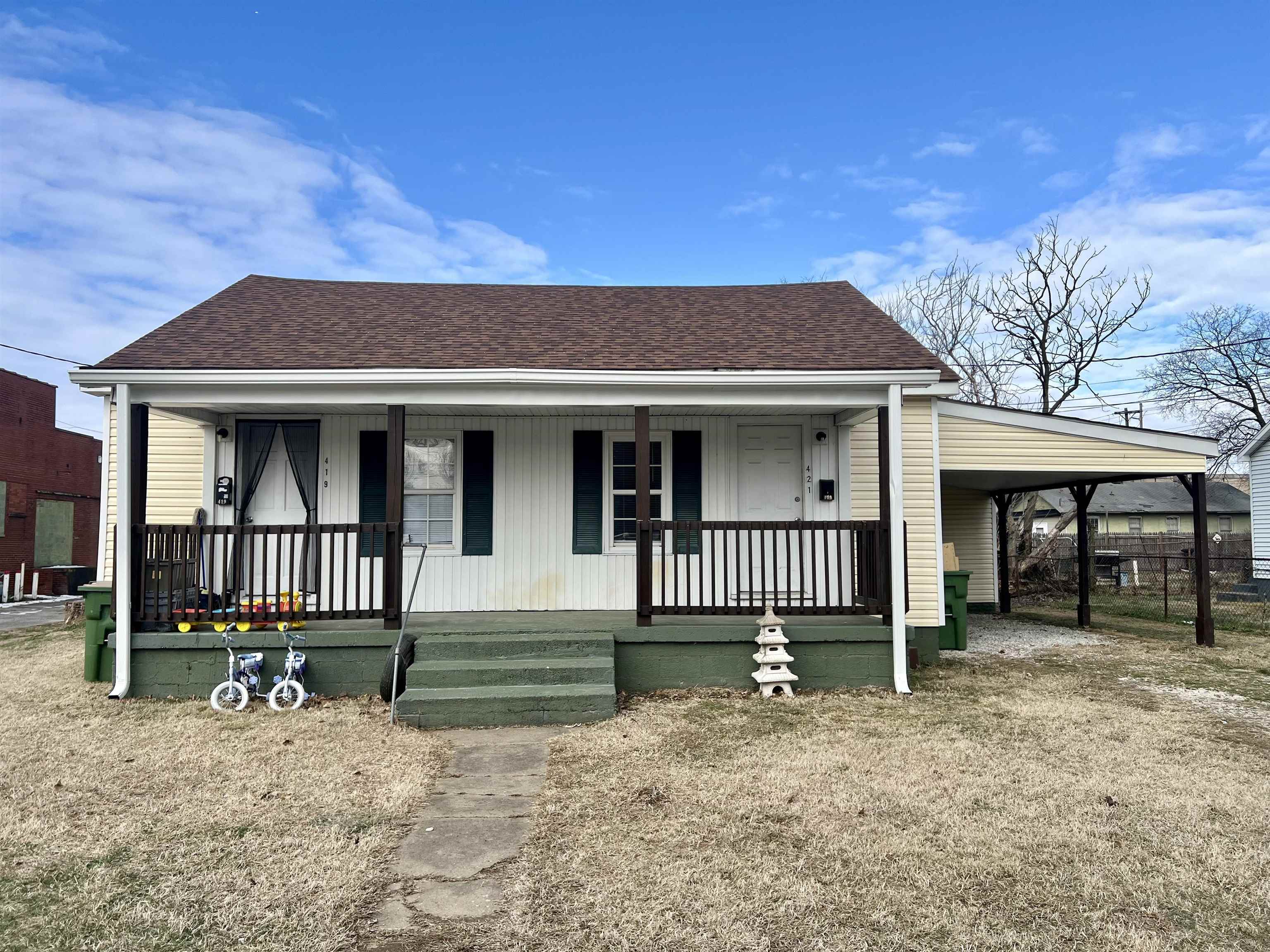 Property Photo:  419-421 N Adams St.  KY 42420 