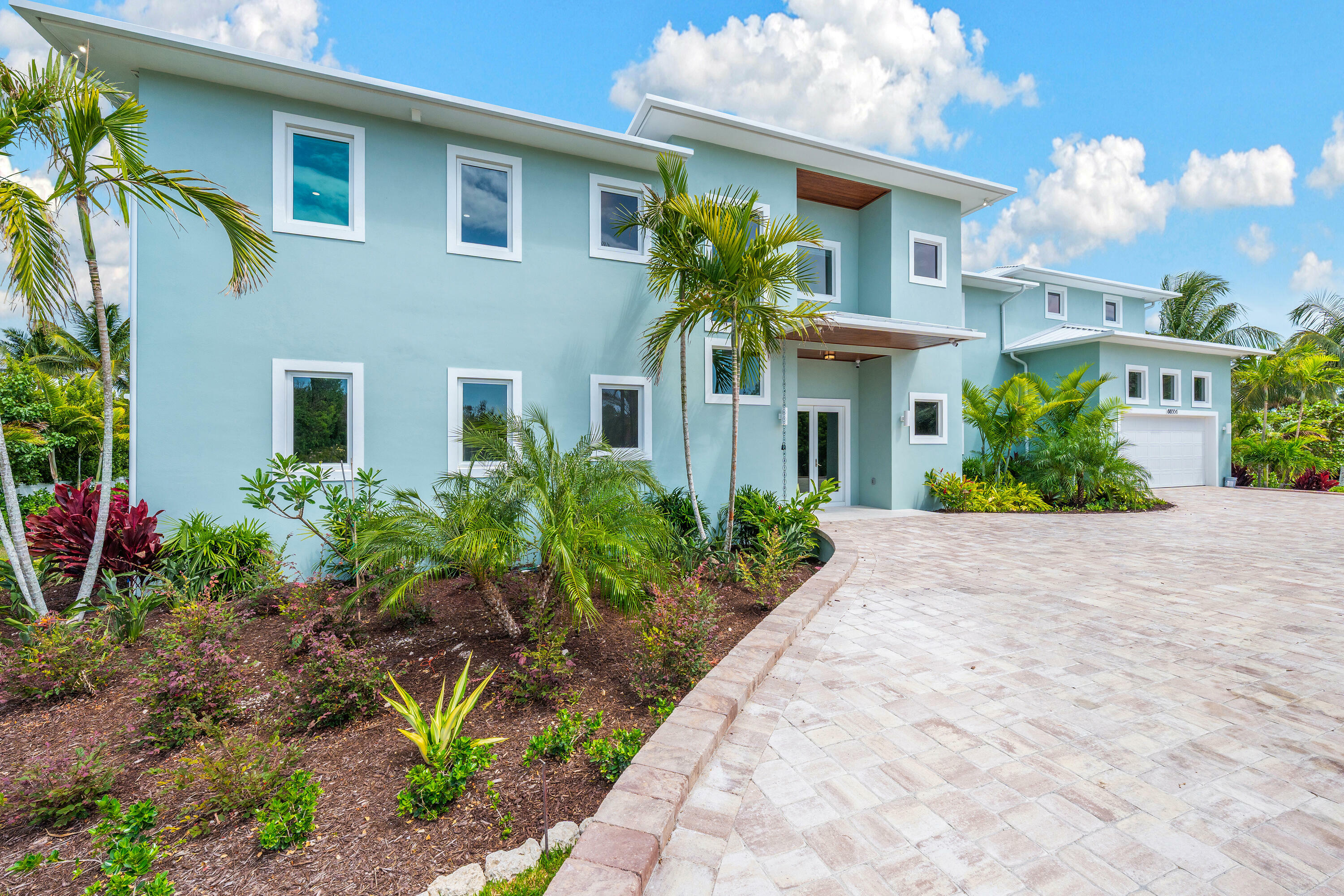 Property Photo:  88351 Old Highway  FL 33036 