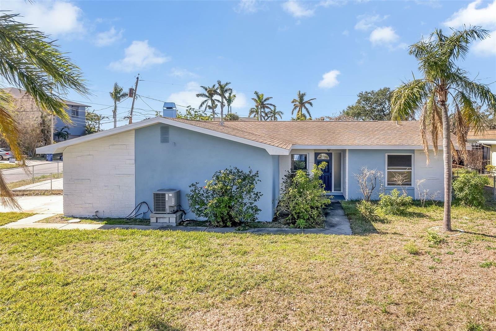 Property Photo:  5708 Bayshore Dr  FL 33772 