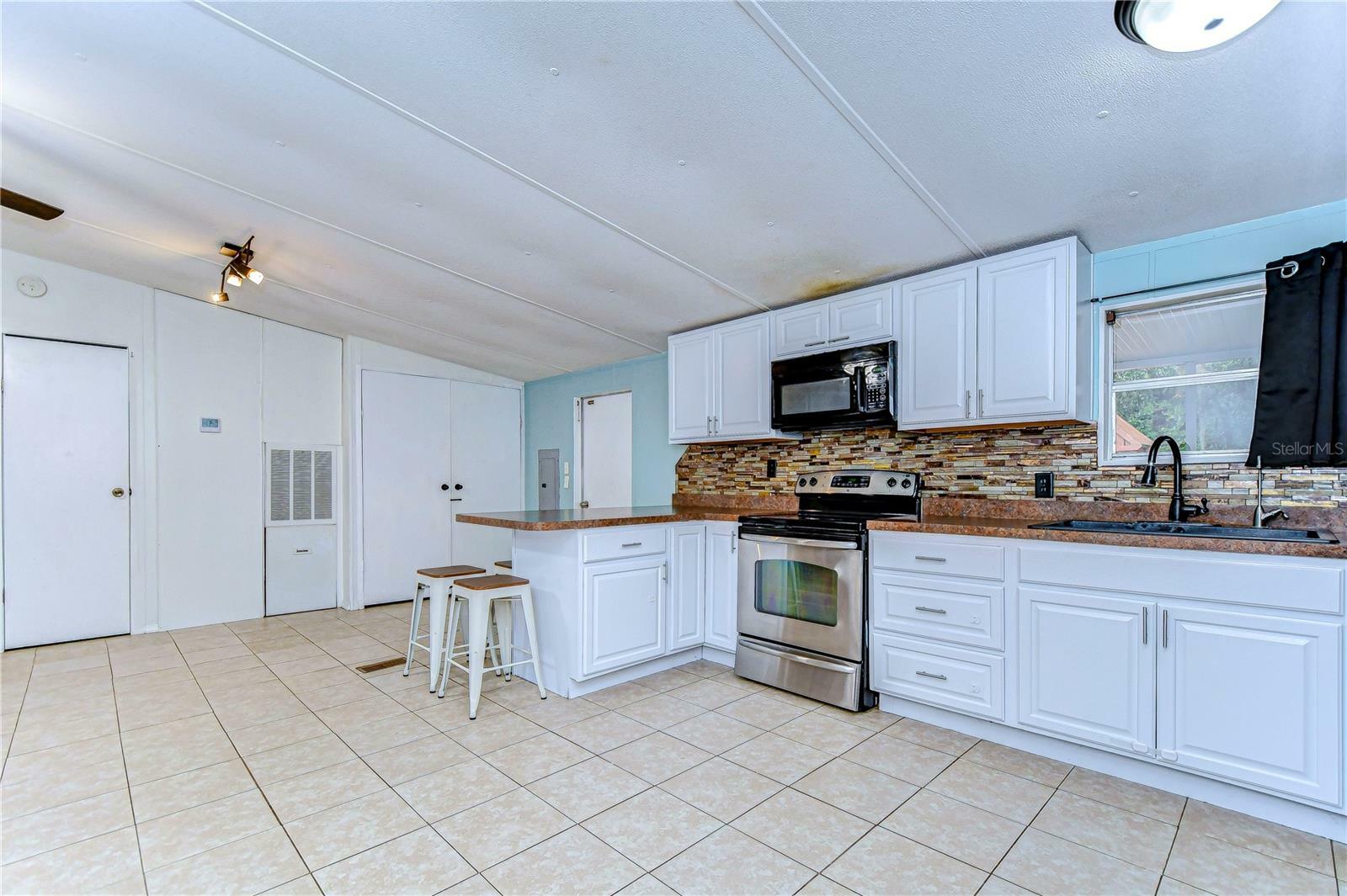 Property Photo:  33933 Terrace Boulevard  FL 33543 