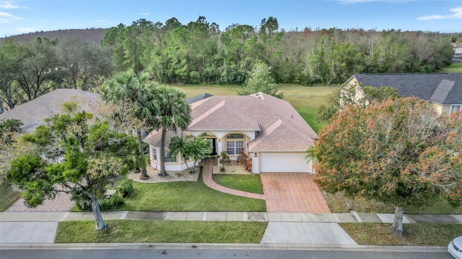 Property Photo:  2404 Huron Circle  FL 34746 