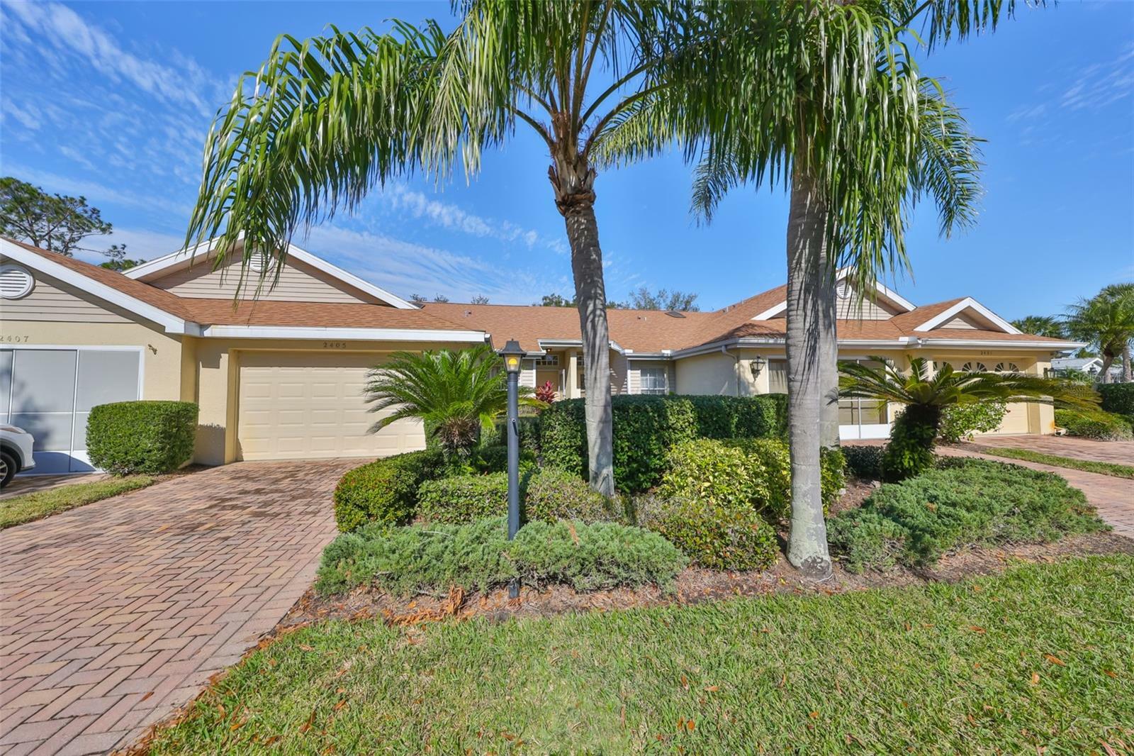 Property Photo:  2405 New Haven Circle  FL 33573 