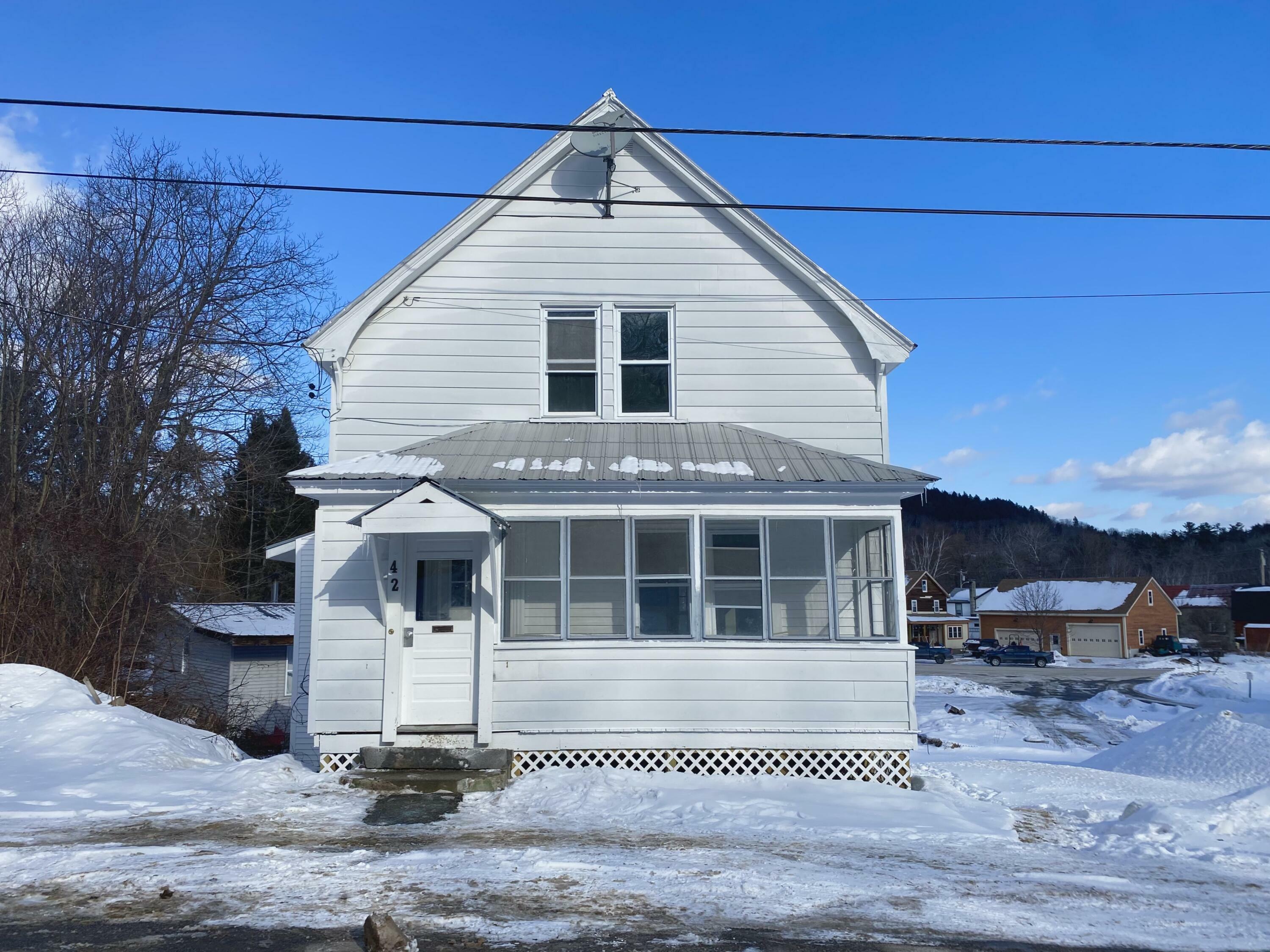 Property Photo:  42 Kerr Street  ME 04276 