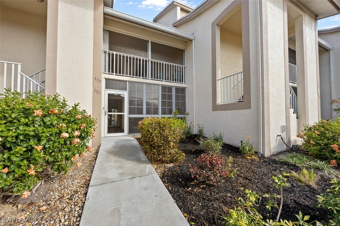 Property Photo:  12540 Kelly Greens Boulevard 325  FL 33908 