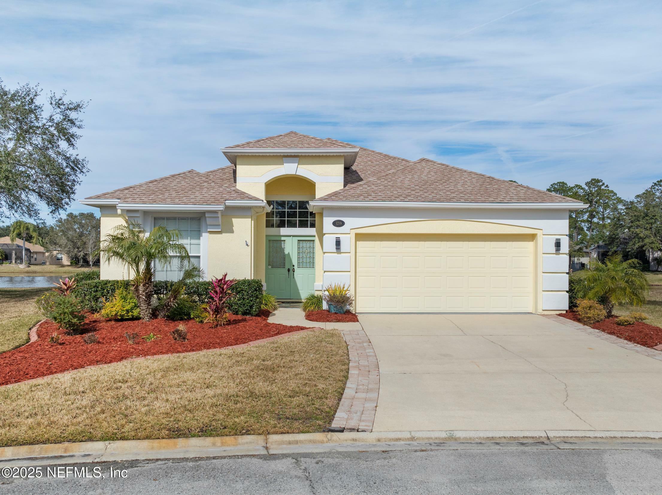 Property Photo:  1219 Fairway Village Drive  FL 32003 