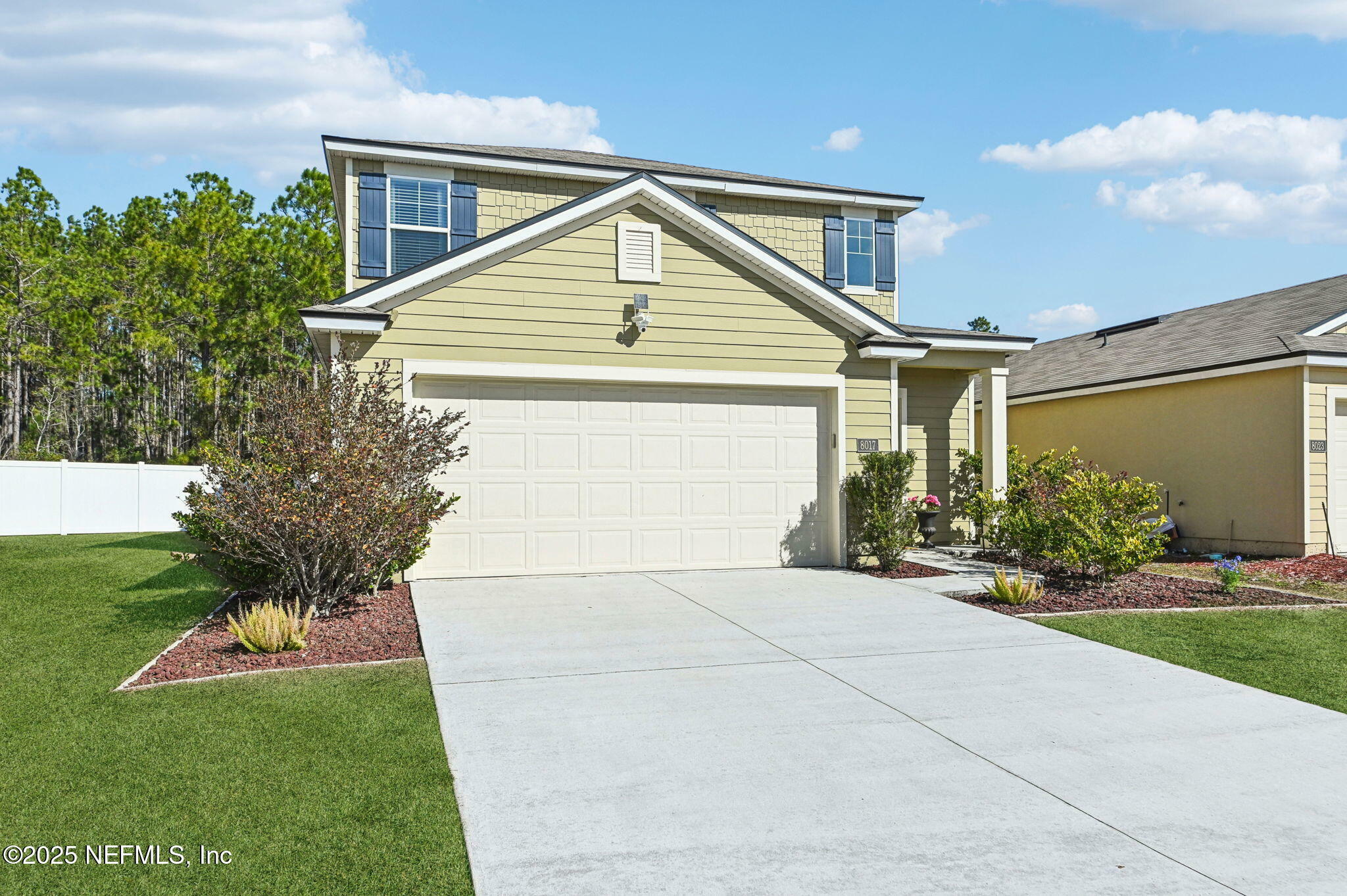 Property Photo: 8017 Cape Fox Drive FL 32222