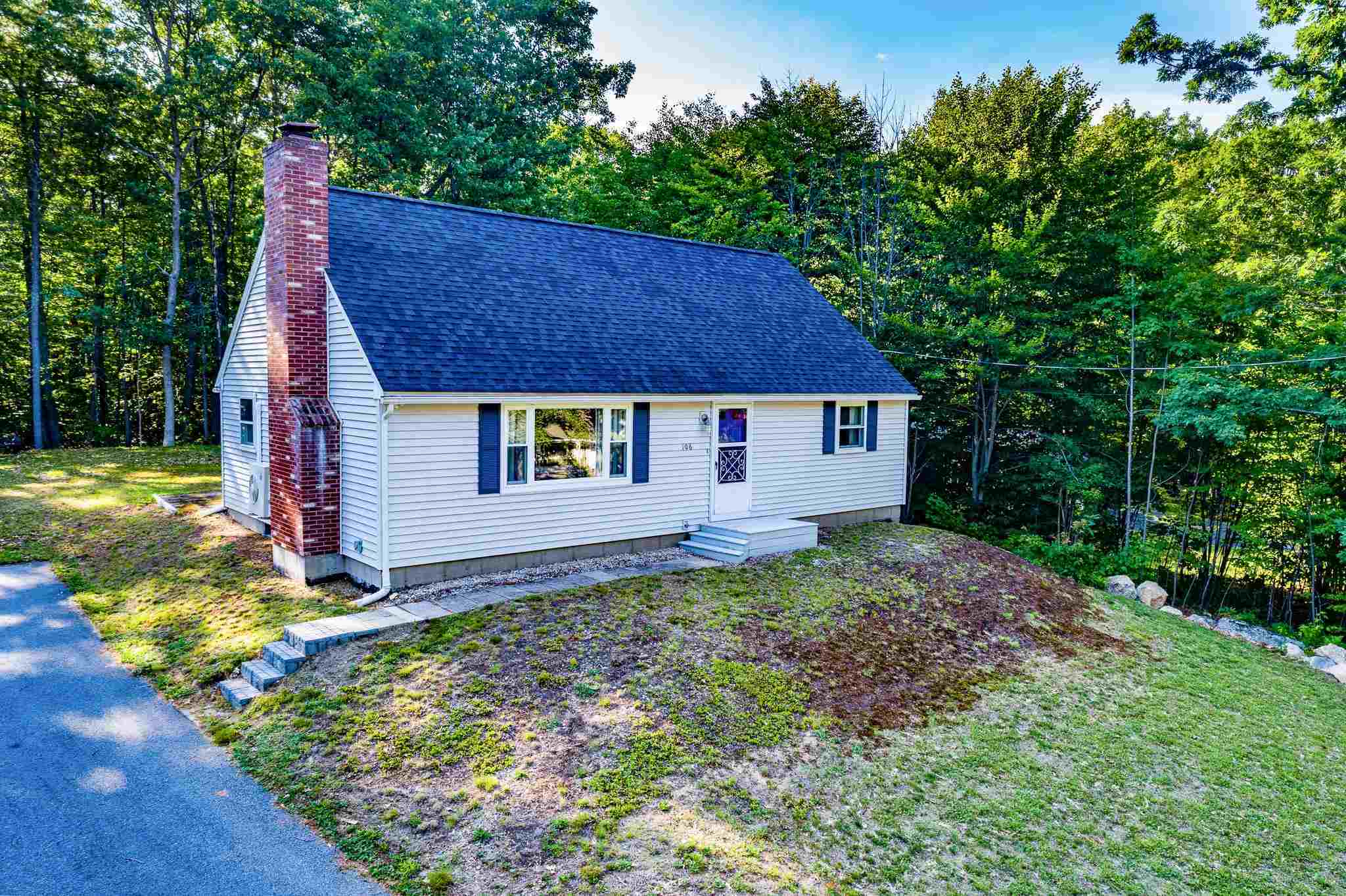 Property Photo:  106 Woodvale Drive  NH 03246 