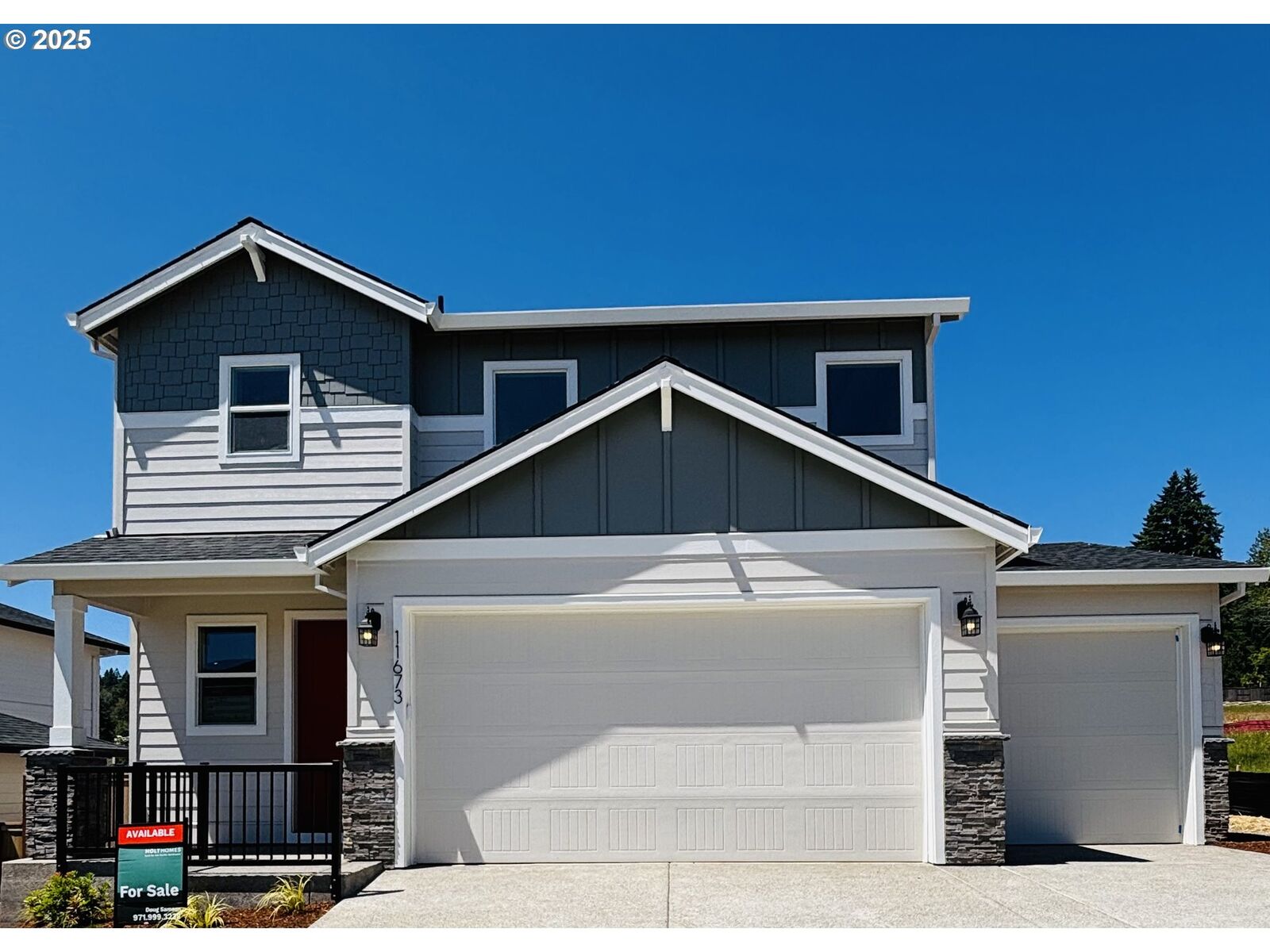 Property Photo:  11673 SE Crown Point Way 682  OR 97086 