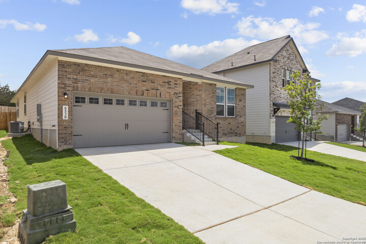 Property Photo:  6530 Lowrie Block  TX 78239 