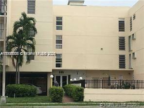 Property Photo:  555 NE 123rd St 314-B  FL 33161 