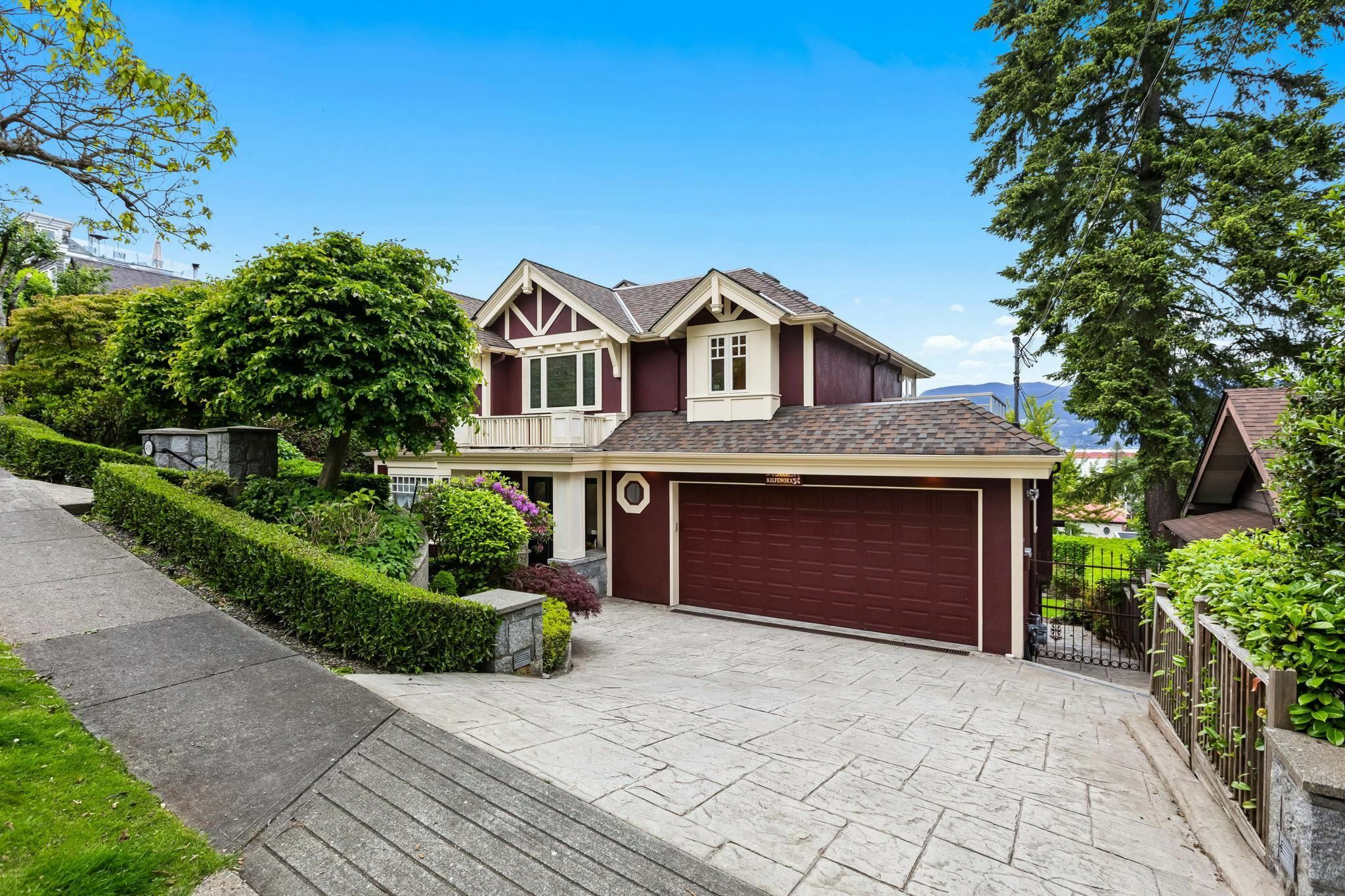 Property Photo:  4535 W 1st Avenue  BC V6R 1H7 