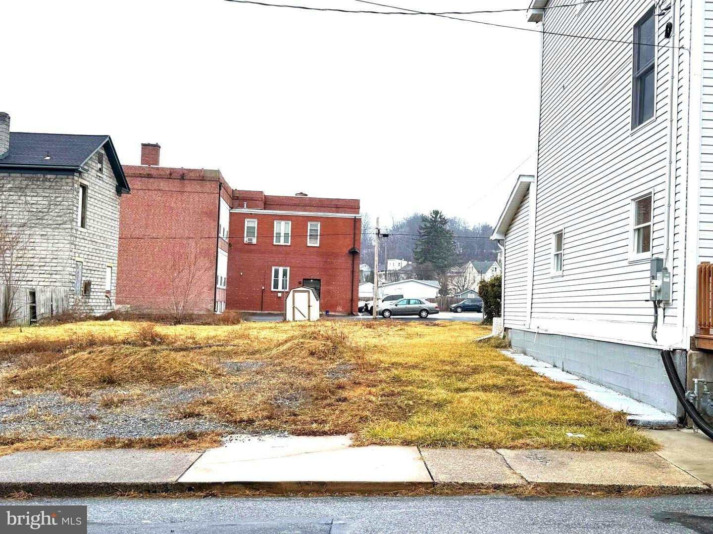 Property Photo:  217 Clay Street  PA 17025 