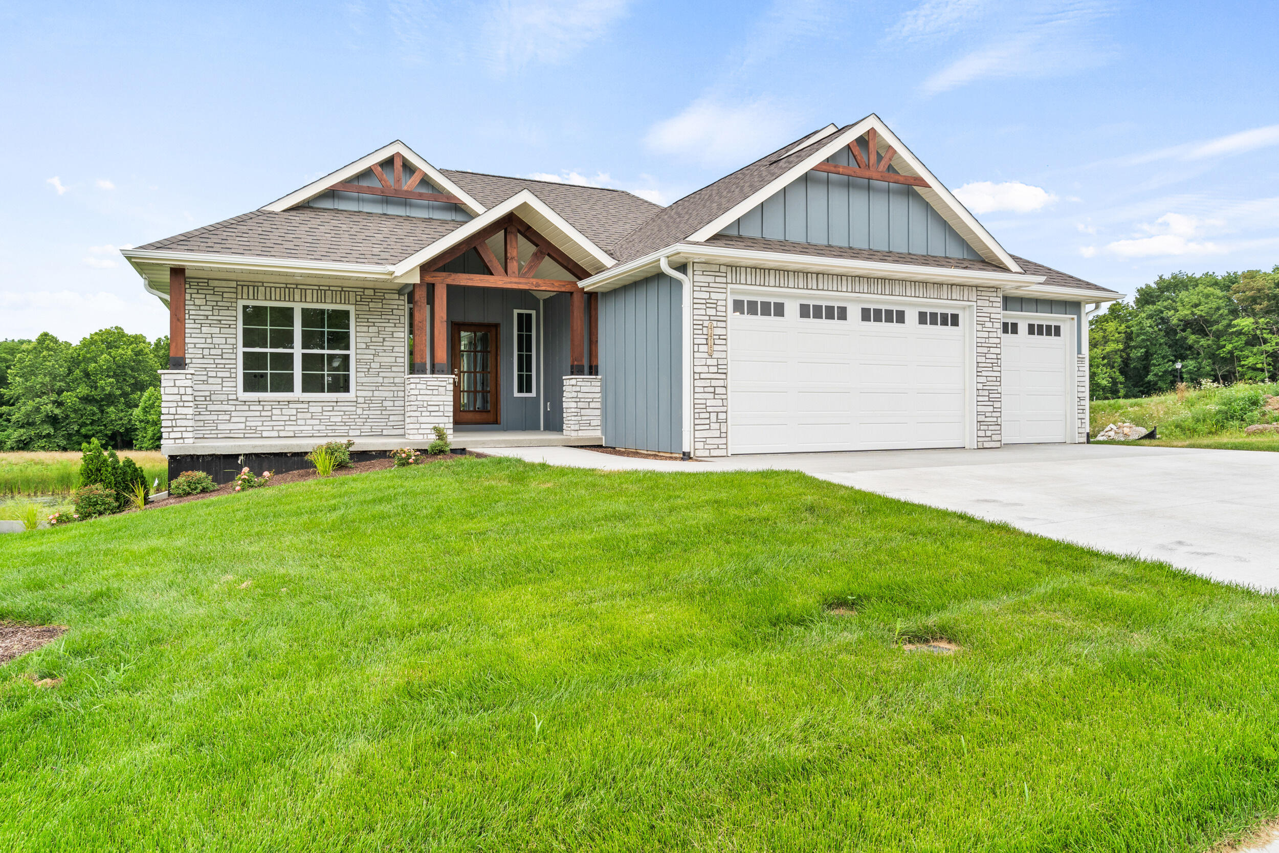 Property Photo: 4415 Vecchi Ln MO 65203