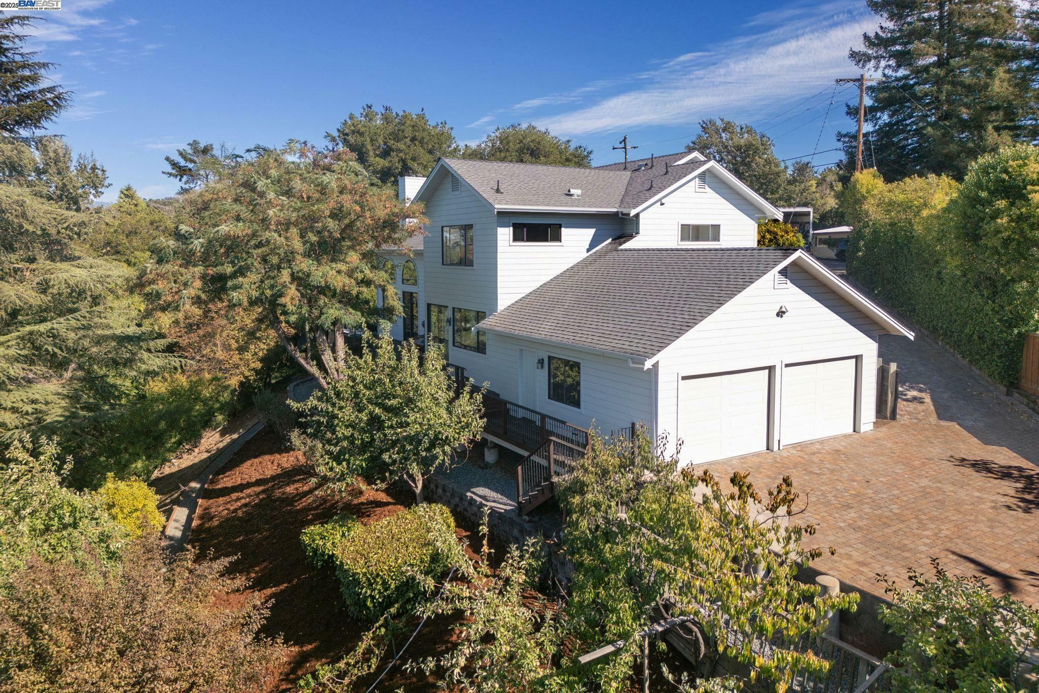 Property Photo:  783 Solana Dr  CA 94549 