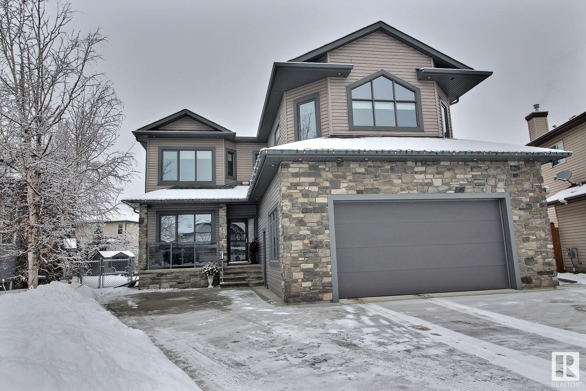 Property Photo:  4 Linksview Court  AB T7X 4L6 