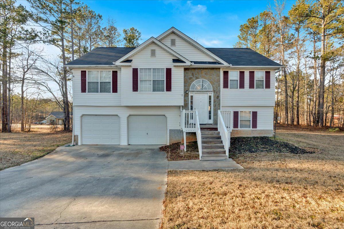 Property Photo:  604 Princeton Drive  GA 30157 