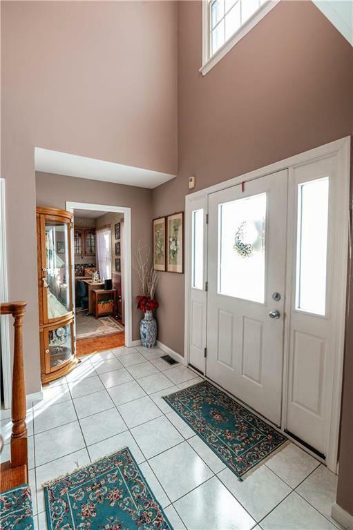 Property Photo:  1629 Arrowwood Drive  PA 18040 