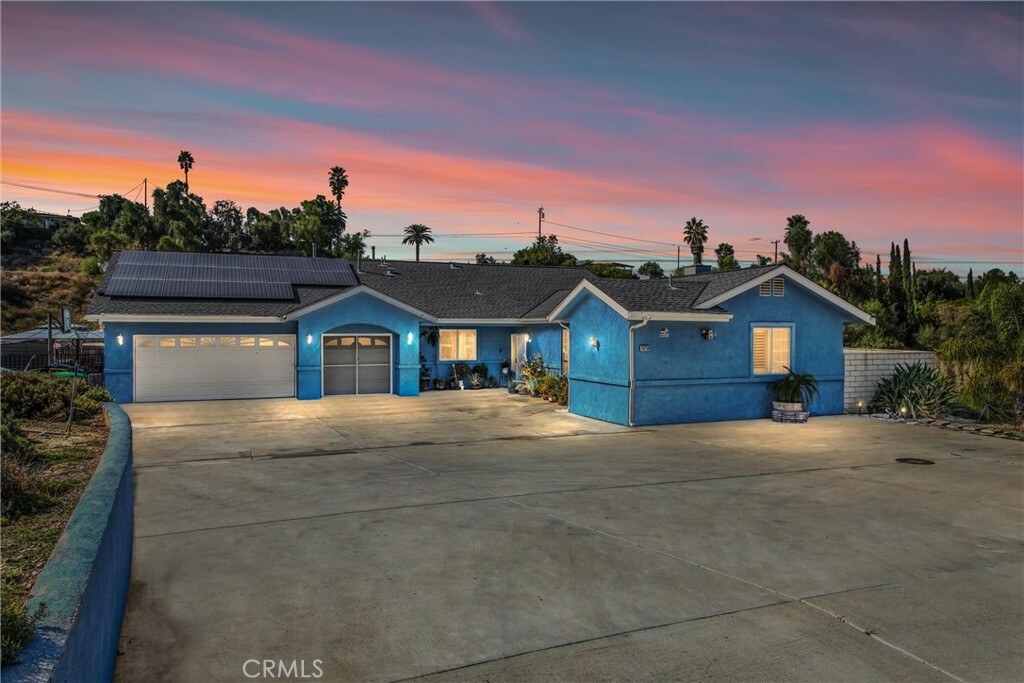 Property Photo: 24750 Anderson Way CA 92354