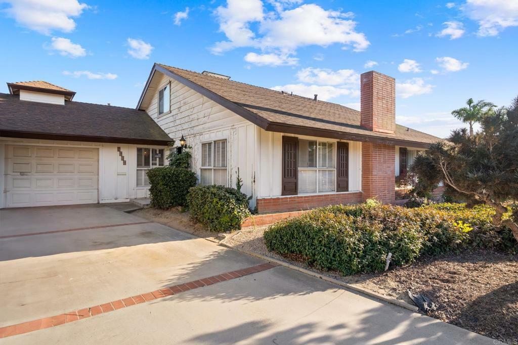 Property Photo:  2939 Arnoldson Avenue  CA 92122 