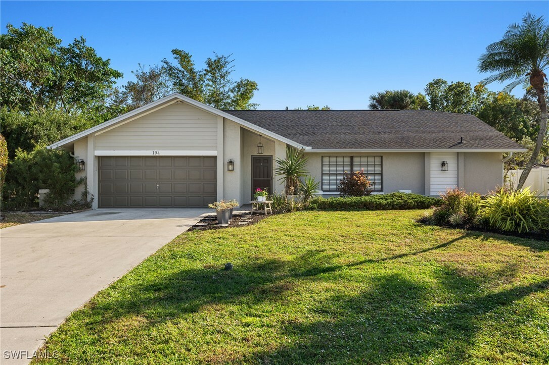 Property Photo:  194 Wickliffe Drive  FL 34110 