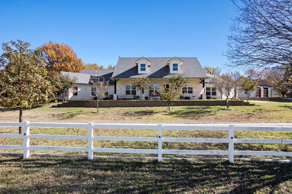 Property Photo:  777 Hog Town Road  TX 76233 