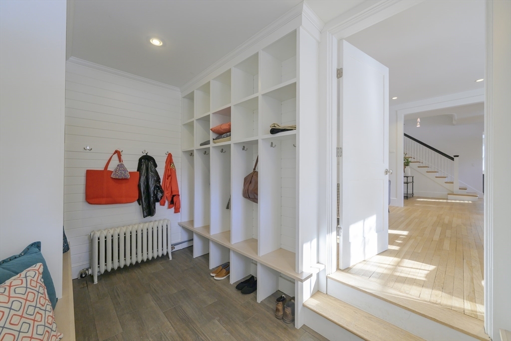 Property Photo: 33 Hancock Ave MA 02459