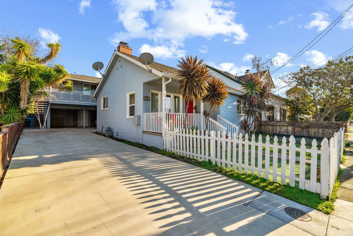 Property Photo:  720 Elm Street  CA 94063 