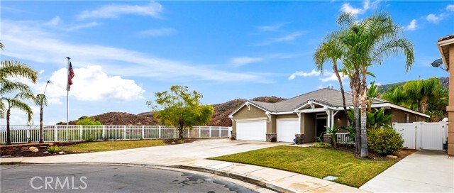 Property Photo: 27675 Trailhead Court CA 92883
