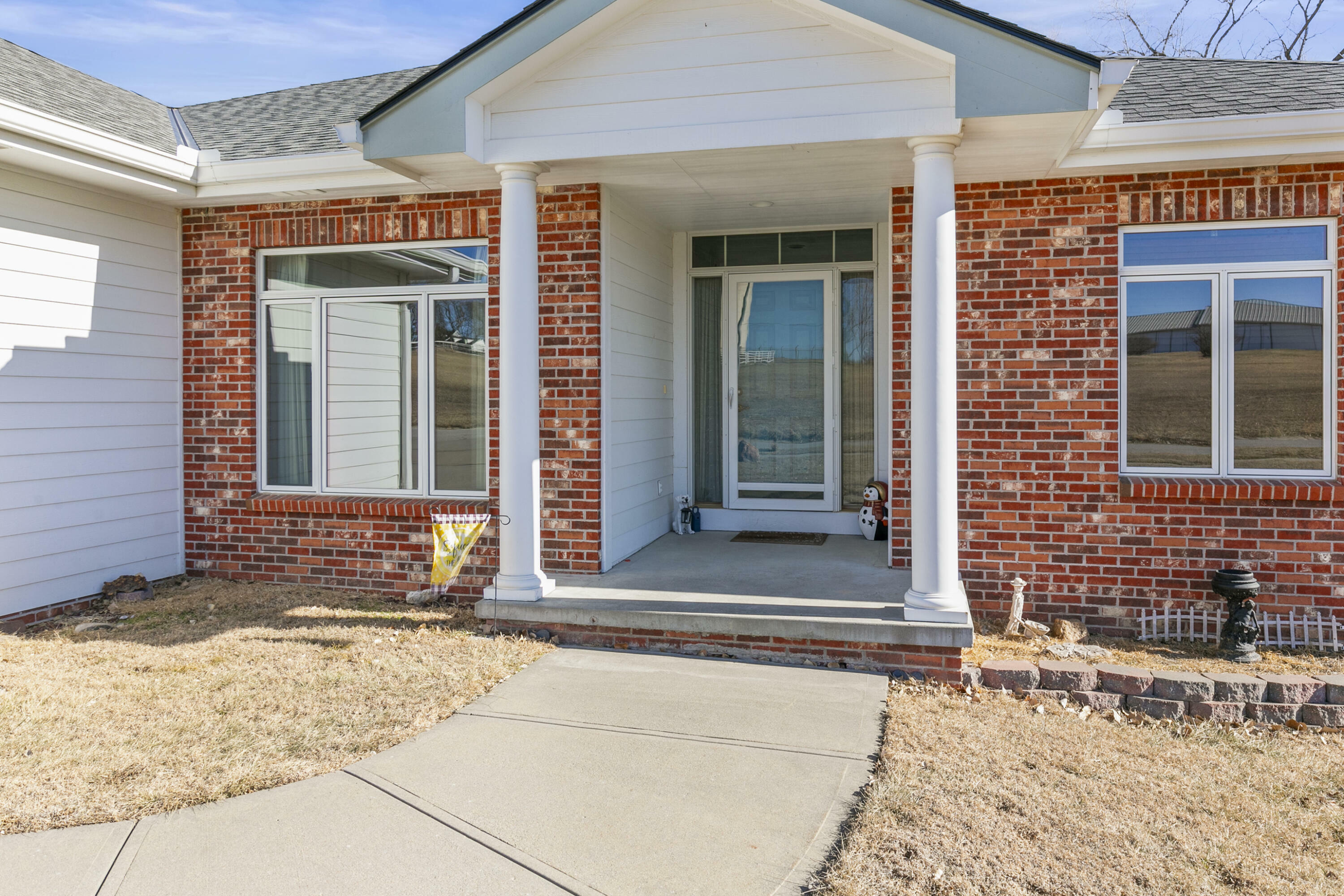 Property Photo:  1401 Gateway Drive  IA 51534-6356 