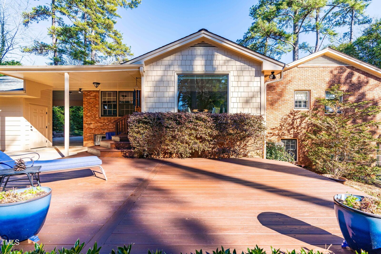 Property Photo:  1007 Glen Eden Drive  NC 27612 