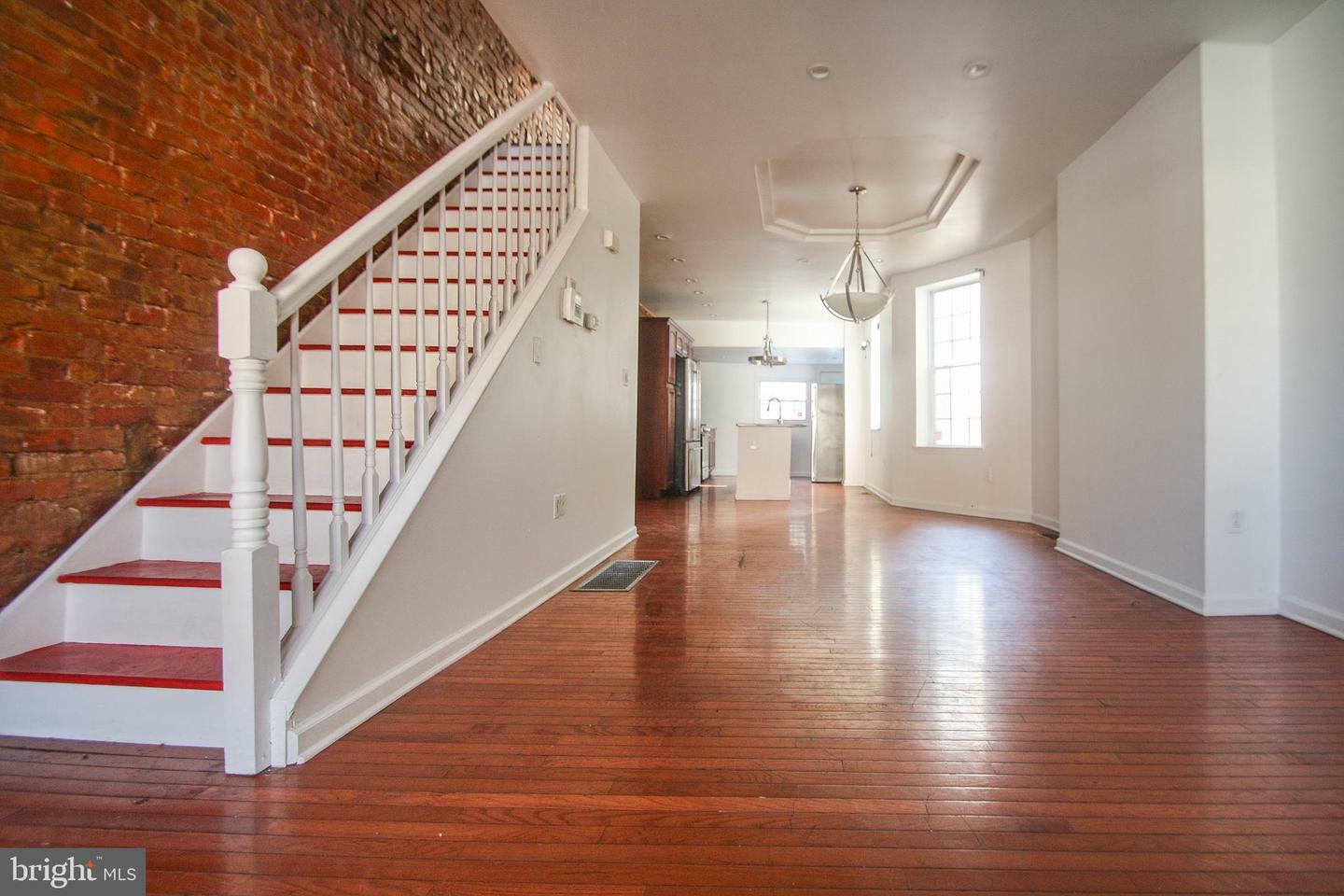 Property Photo:  5948 Sansom Street  PA 19139 